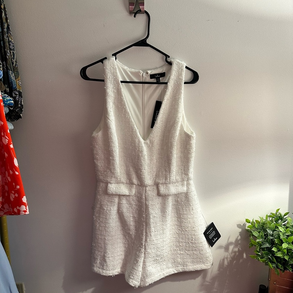 NWT Lulu's Cream Textured Sleeveless Romper
